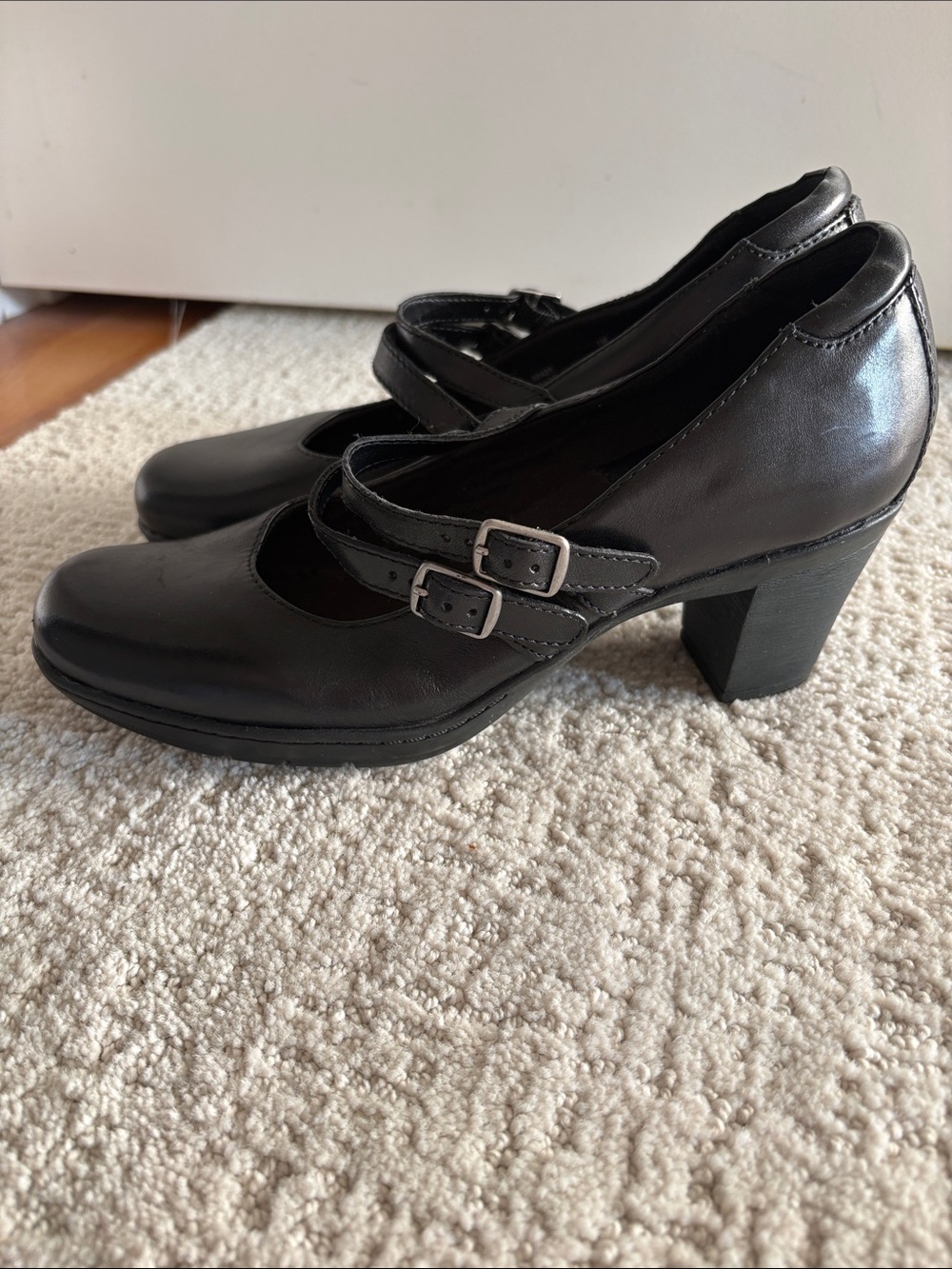 Vintage 2010 Clark Bendables Classic Black Mary Jane Heel with Double Buckle 7M - Picture 3 of 9